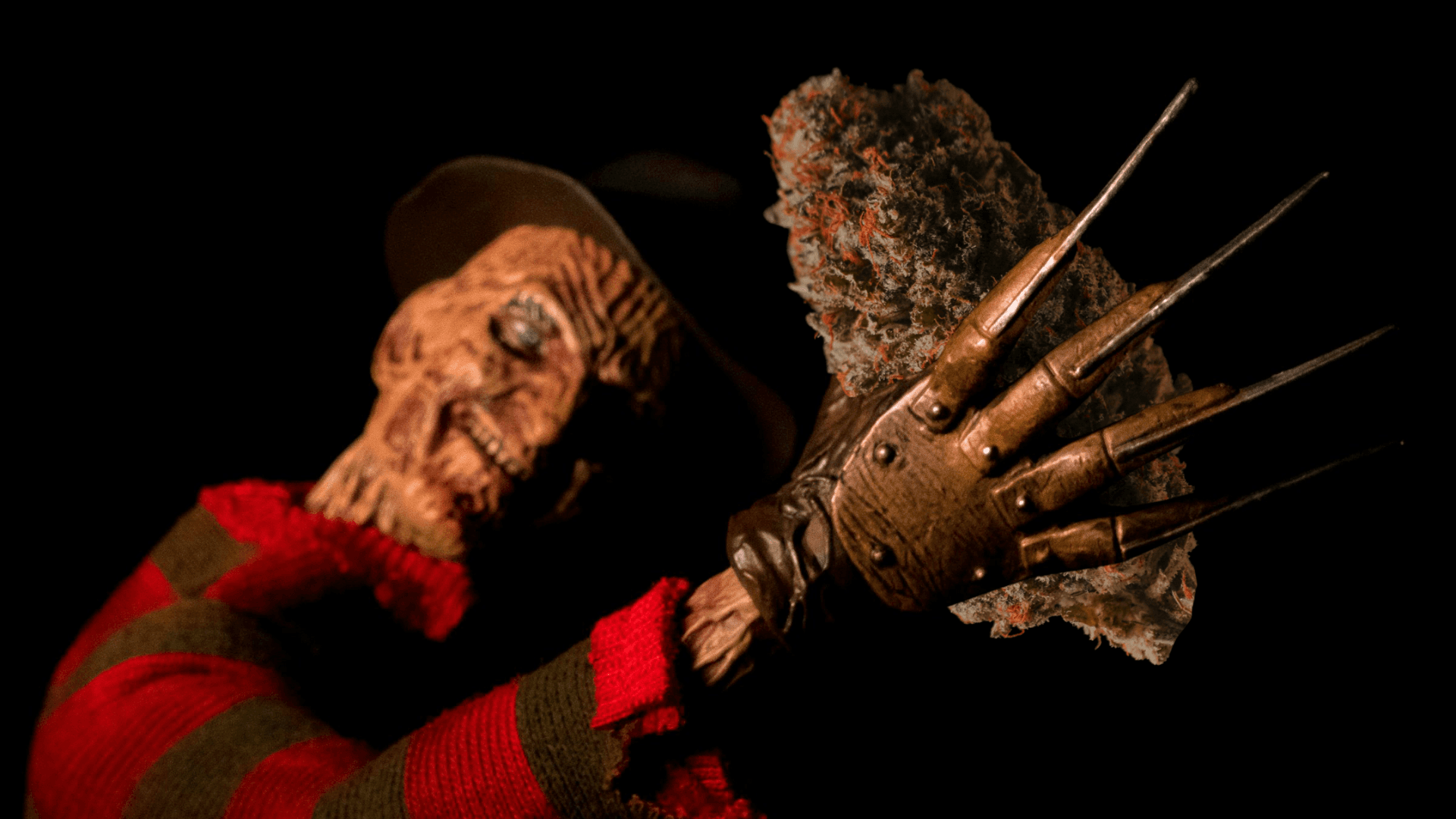 การหยุดใช้กัญชานำไปสู่นิมิตที่เข้มข้นและการรบกวนการนอนหลับ