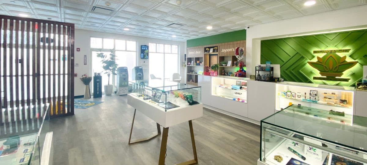 Flower City Dispensary: Pionieri nella Transizione della Cannabis a New York da Legacy a Legale