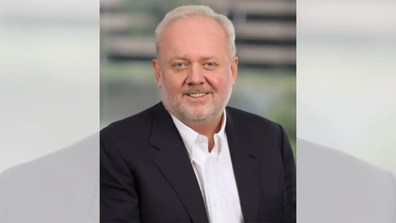 Curaleaf's Strategic Exit from Hemp THC Market Amid Federal Ban