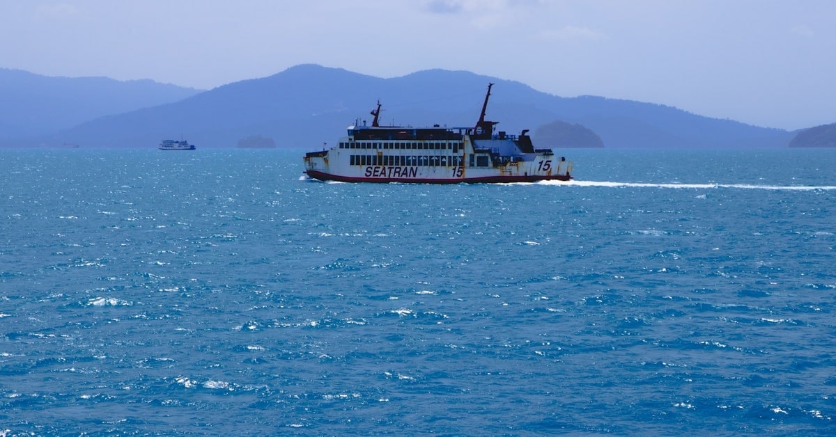 ล่องเรือ Sunday Beat Boat จากเกาะสมุยสู่เกาะพะงัน