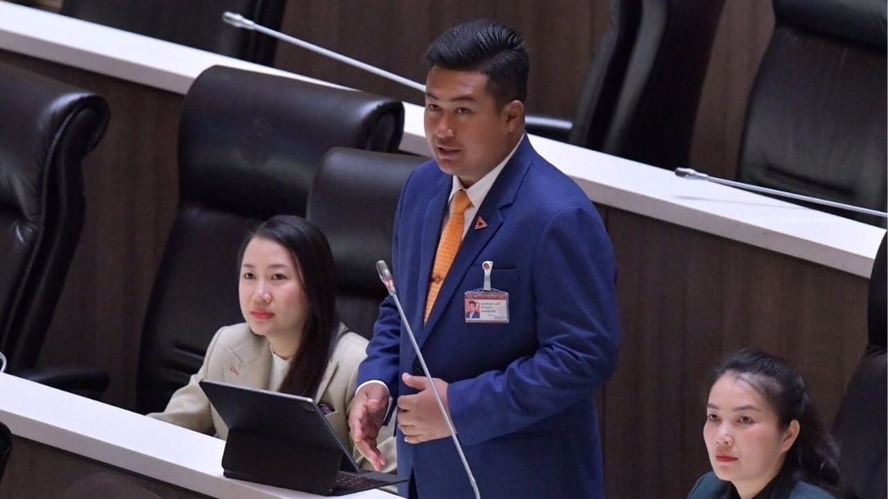 สมาชิกสภาผู้แทนราษฎรภูเก็ตเตือนกลิ่นกัญชาสามารถทำให้นักท่องเที่ยวหนีห่าง