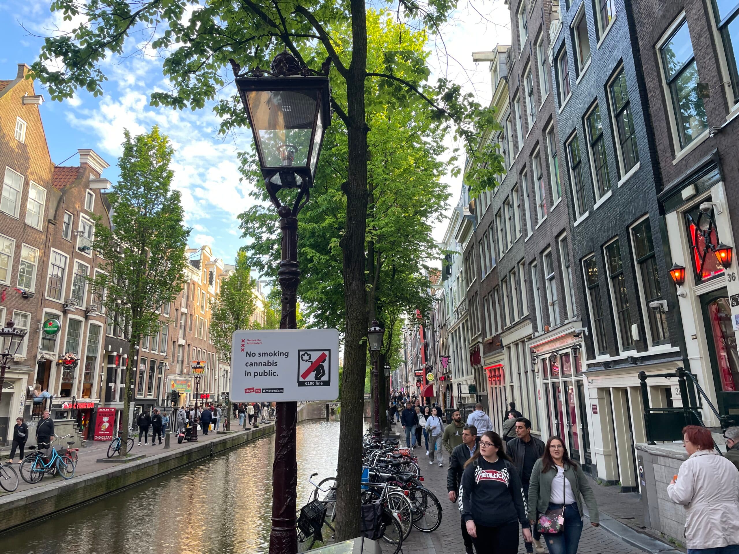 Uno studio olandese rivela che i consumatori di cannabis sono più inclini a problemi di sonno e salute mentale