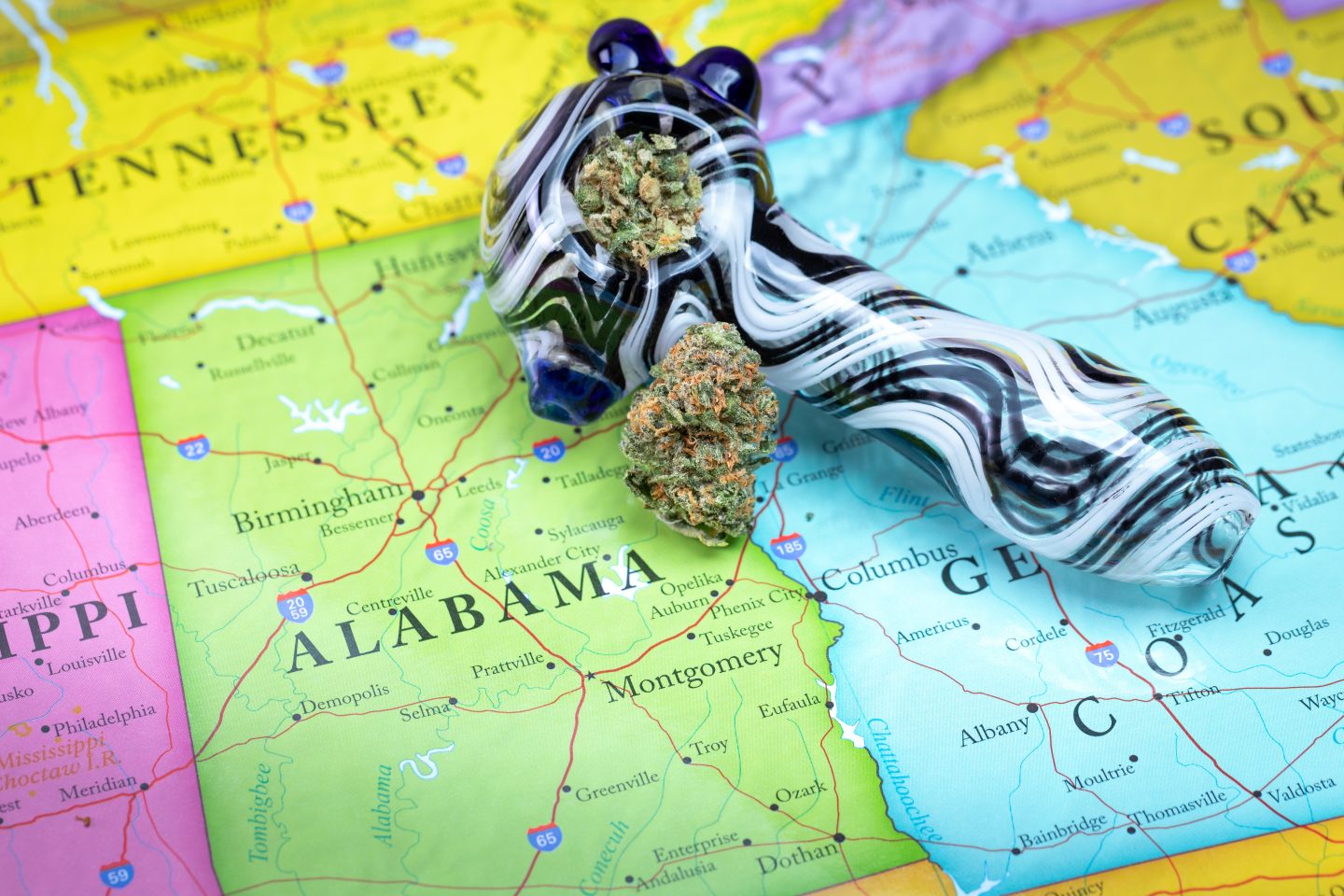 Alabama inaugura su primer dispensario de cannabis medicinal tras cinco años de espera y auditoría crítica