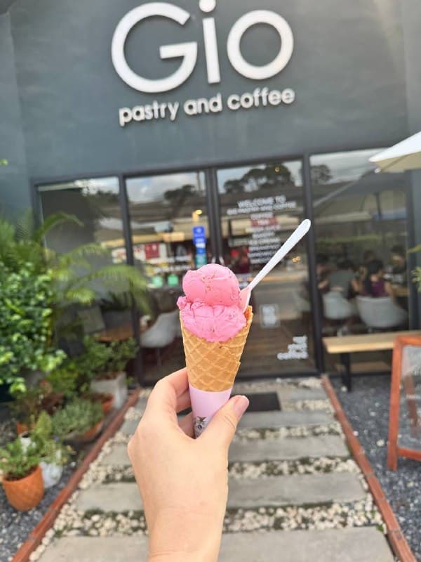 GIO café on Koh Samui introduces Vero ice cream with mixed reviews